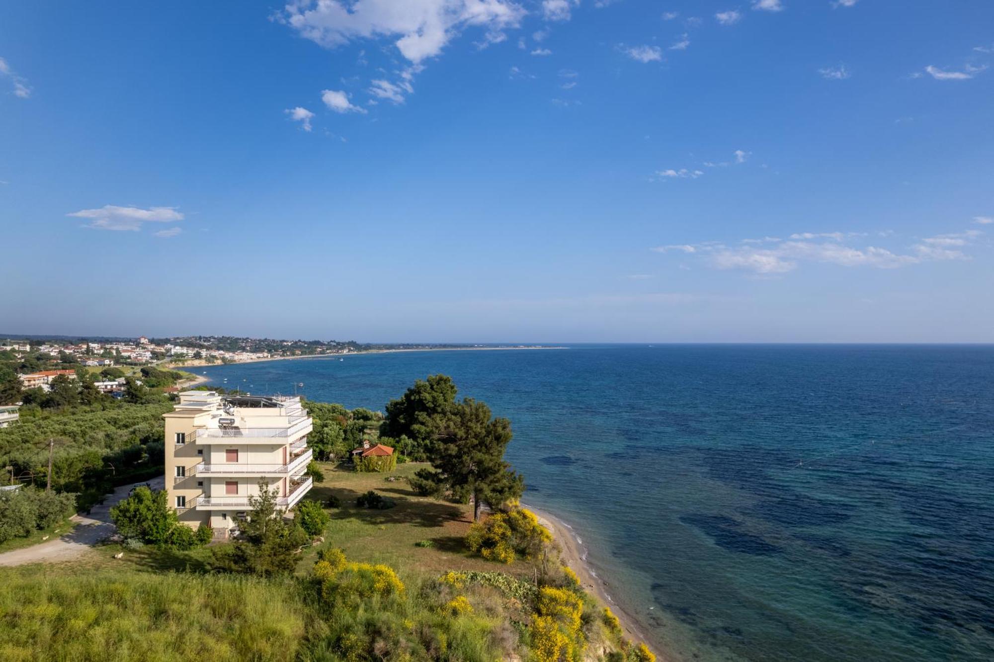 Sunshine House Offering Spectacular Views To Olymp A Apartamento Néa Iráklia Exterior foto