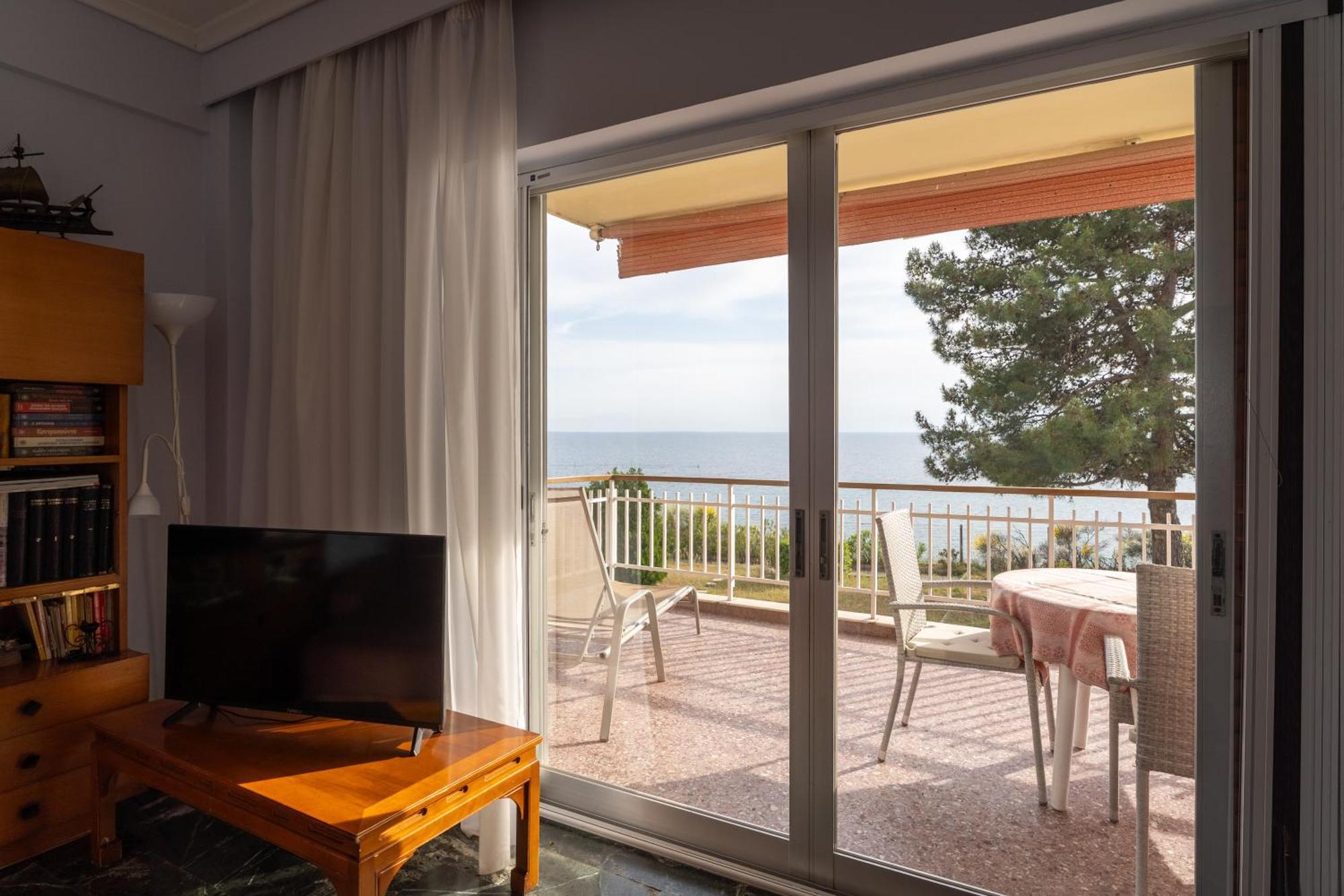 Sunshine House Offering Spectacular Views To Olymp A Apartamento Néa Iráklia Exterior foto